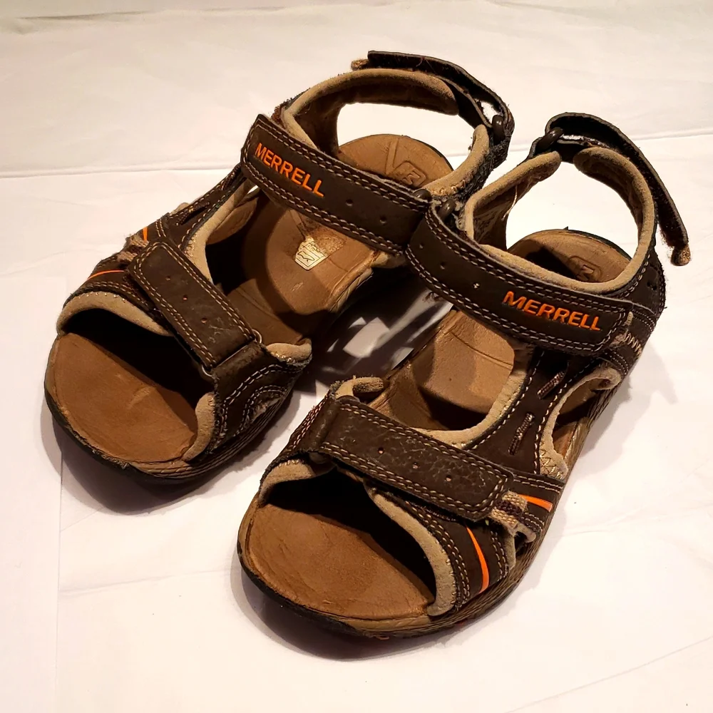 Merrell Sandals Water Leather Upper Hiking Active Sporty Kids 11 EUC